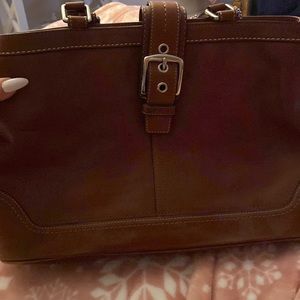 Large All leather coach bag. Authentic